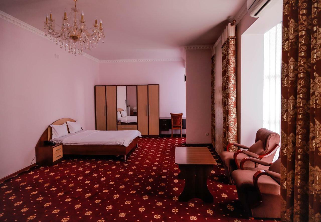 Sarvar Dushanbe Luaran gambar